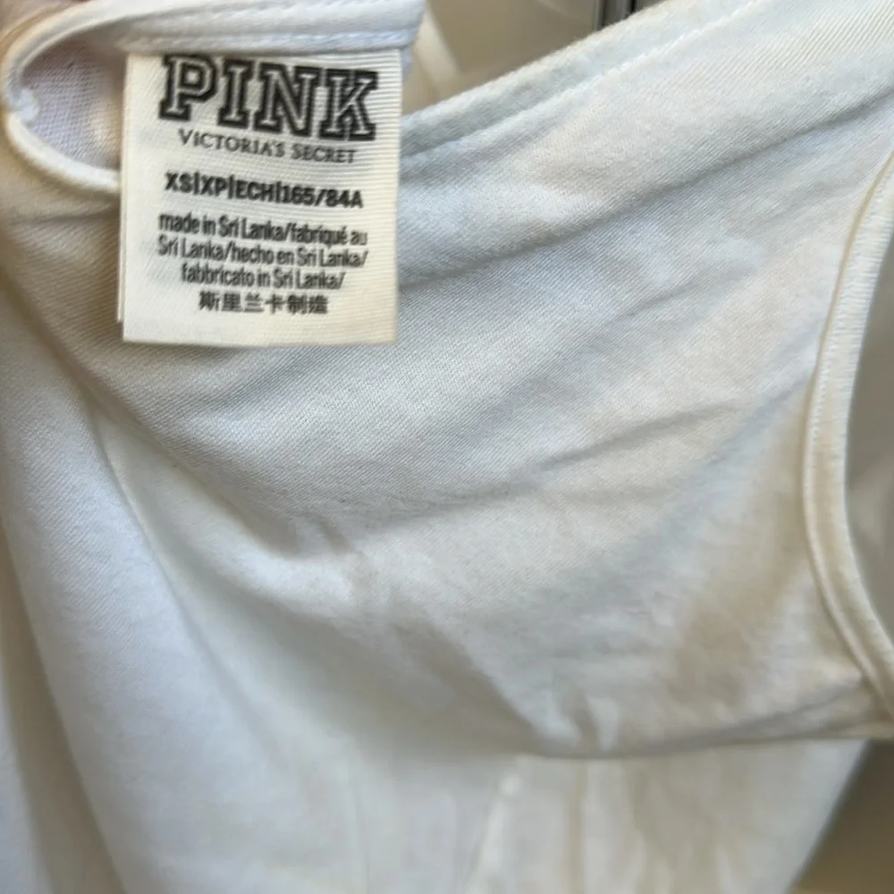 PINK Victoria's Secret White Tank Top - Picture 4 of 4